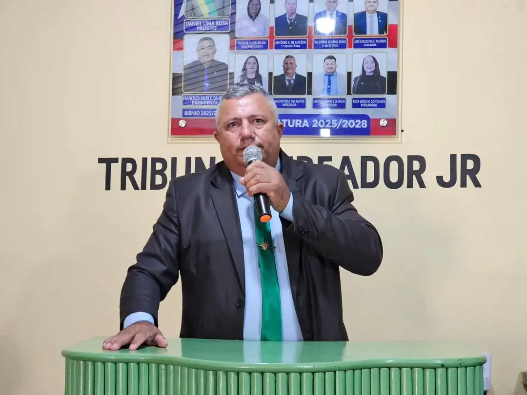 Foto 2 – 12ª sessão ordinária de 2025, com debates e aprovações de indicações.