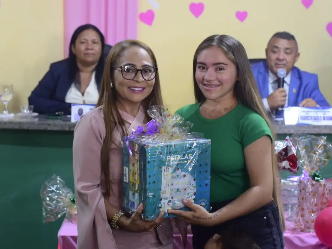 Foto 10 – ☑️Sessão Solene em Homenagem ao Dia das Mães