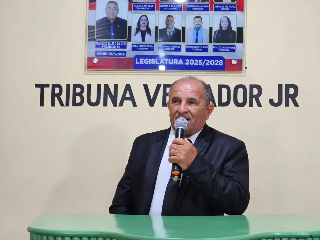 13ª sessão ordinária de 2025, com debates e aprovações de indicações.